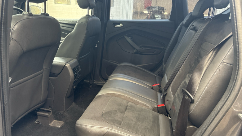 Ford Kuga 2.0 TDCi ST-Line X 5dr 2WD Diesel Estate